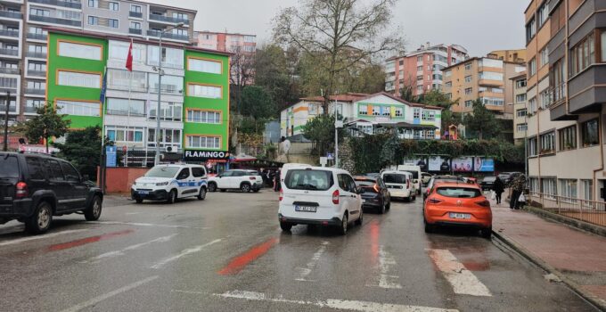 Anaokulu önünde kayan kamyonet 4 yaşındaki çocuğun ölümüne yol açtı