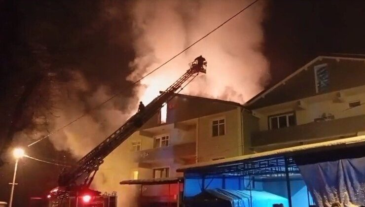 Gökçebey’de 3 katlı evde korkutan yangın