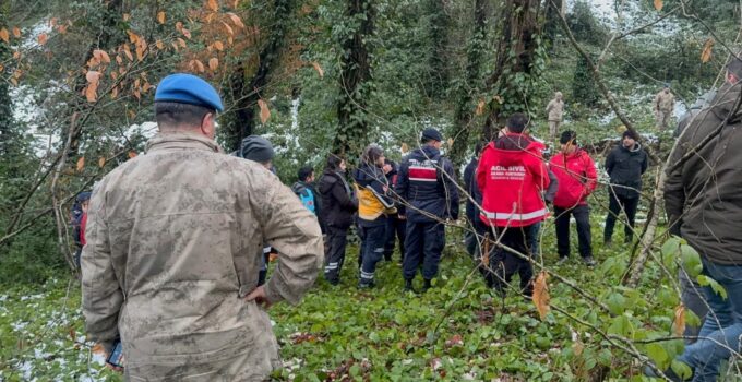 Kayıp genç köyüne yakın mesafede ölü bulundu