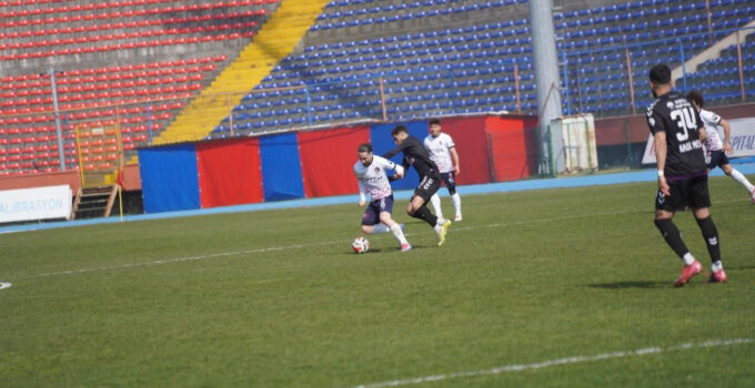 Zonguldak derbisinde gülen taraf Karadeniz Ereğli Belediyespor oldu: 0-2