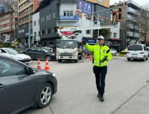 Zonguldak’ta trafik denetimi: Liman Caddesi’nde sürücüler kontrol edildi