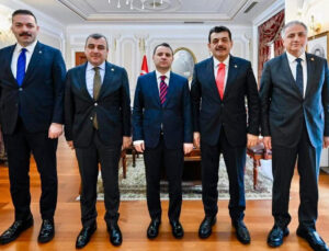 AK Parti Zonguldak heyetinden Adalet Bakanı Gürlek’e hayırlı olsun ziyareti