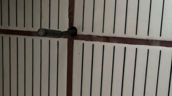 Ev sahibinin oğlu gizli kamera suçlamasıyla tutuklandı