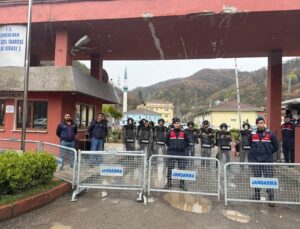 Olaylı başkanlık seçimi sonrası Zonguldak İl Genel Meclisi’nde kapalı oturum gerçekleştirildi