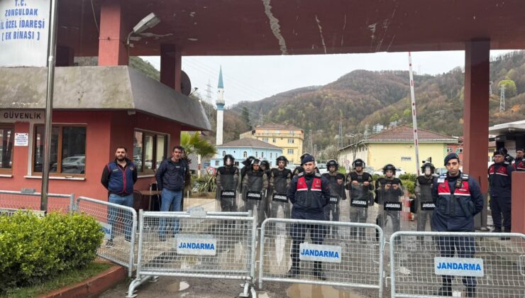 Olaylı başkanlık seçimi sonrası Zonguldak İl Genel Meclisi’nde kapalı oturum gerçekleştirildi