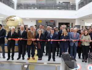 Prof. Dr. Durmuş Günay Kütüphanesi öğrenci ve akademisyenlerin hizmetine açıldı