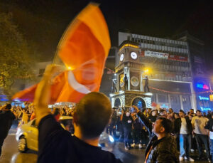 Zonguldak’ta Galatasaray’ın Şampiyonluk Coşkusu Geceye Damga Vurdu