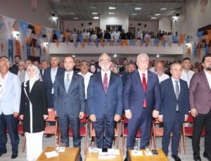 AK Parti: Türkiye kendi göğünü, denizini, sınırlarını koruyor