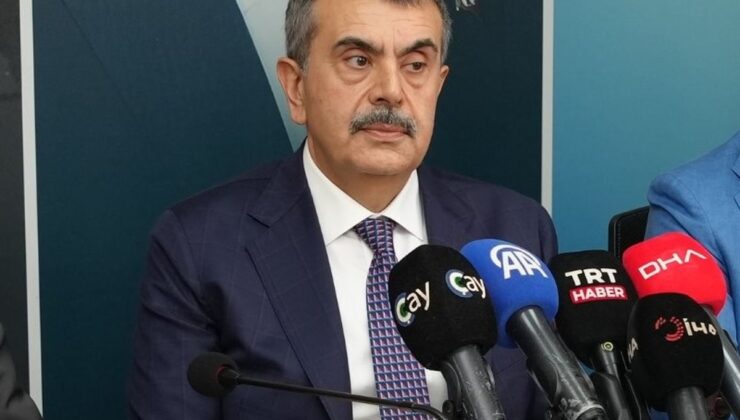 Bakan Tekin: Osmanlıyla Cumhuriyet’i barıştırmalıyız