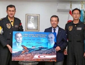 SOLOTÜRK pilotları KKTC’de ağırlandı