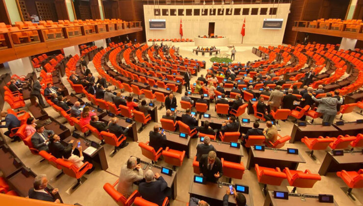 Silahsızlanma Sürecinde Önemli Adım: Üç Yıl Denetim ve Siyaset Yasağı Getiren Tek Seferlik Yasa Teklifi Açıklandı