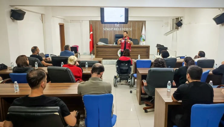 Belediye personeline psikososyal eğitimi