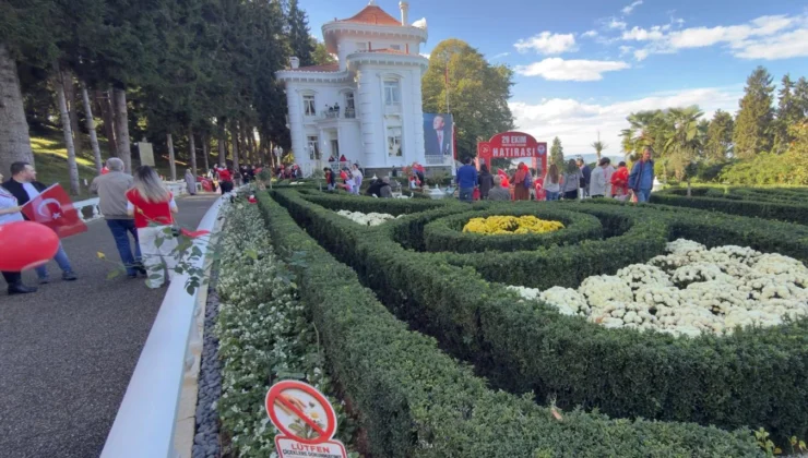 Cumhuriyet Bayramı’nda Atatürk Köşkü’ne yoğun ilgi