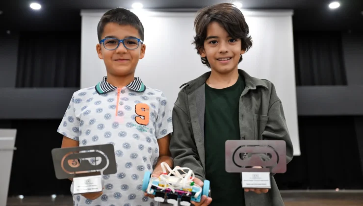 Mersin’in genç yetenekleri robotikte Türkiye derecesi elde etti