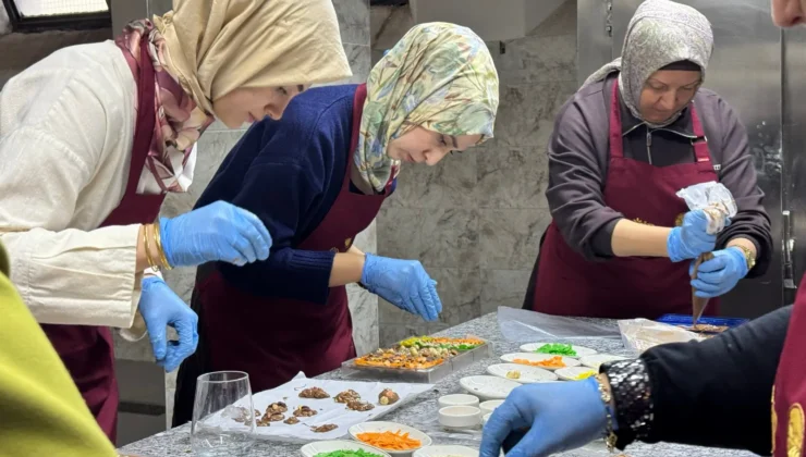 Sakarya her Cuma, Çikolata ve Çiçek Atölyesi’nde buluşuyor