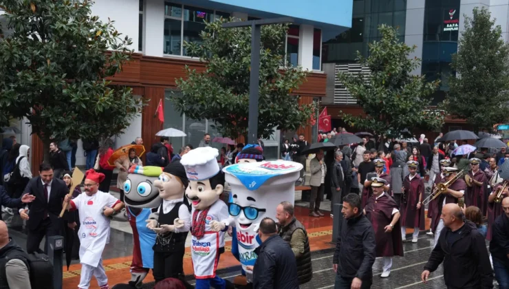 Trabzon’da Gastronomi Festivali’ne coşkulu kortej