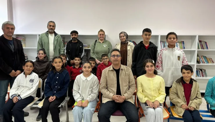Yazar Ali İpek Mardinli öğrencilerle buluştu